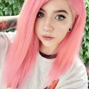 Meet your Posher, Corissa